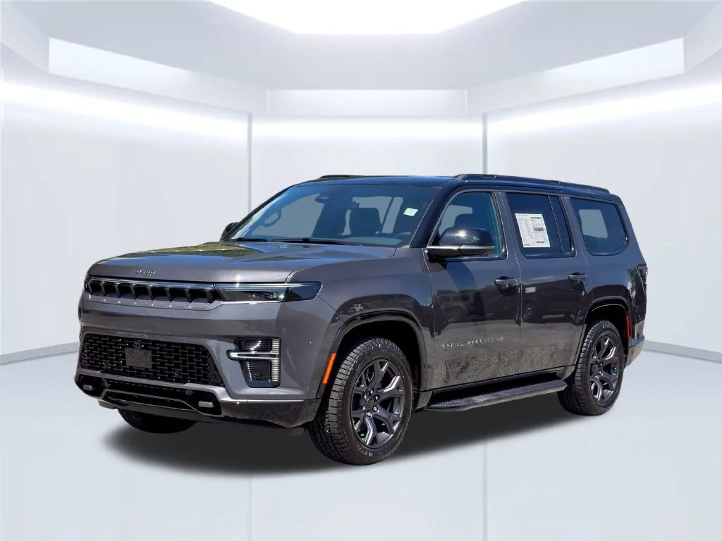New 2026 Gray Jeep Upland image 2
