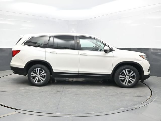 Used 2017 White Honda EX-L image 9