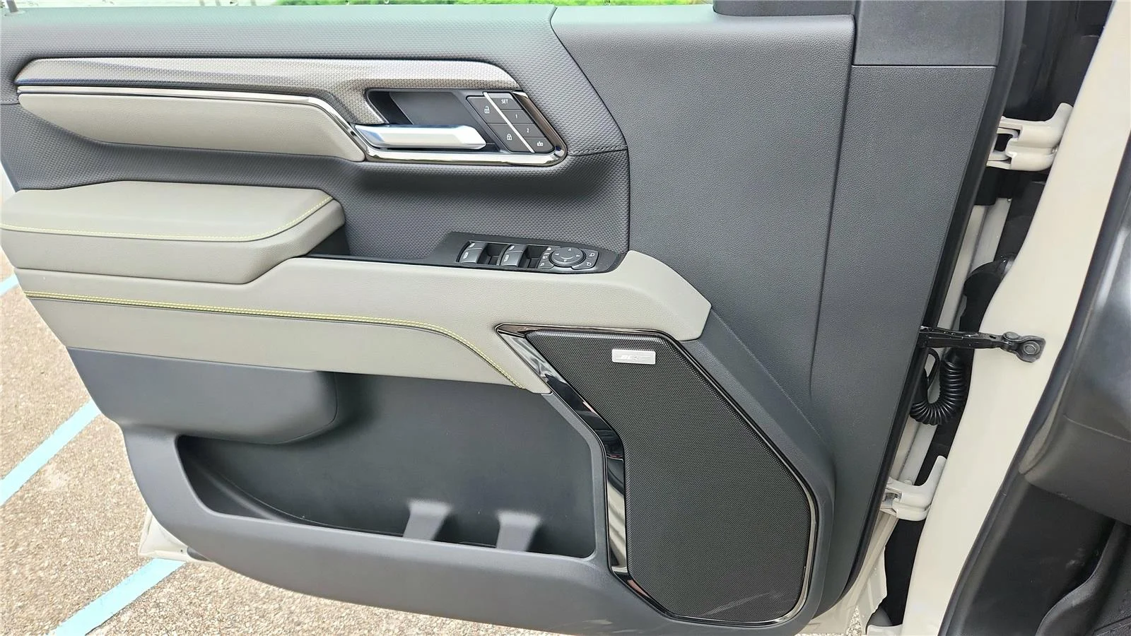 2026 Chevrolet Silverado 2500 HD ZR2 - Photo 18