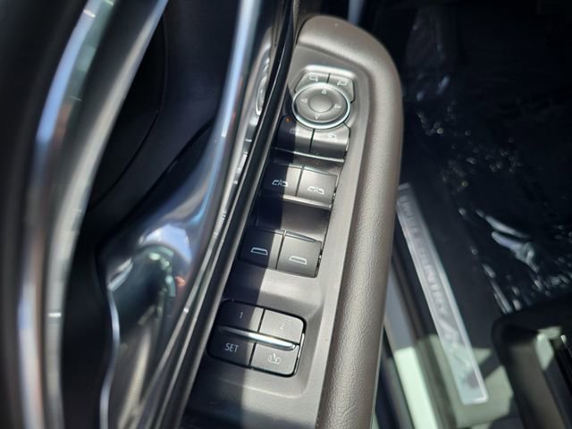 2021 Chevrolet Suburban High Country - Photo 17