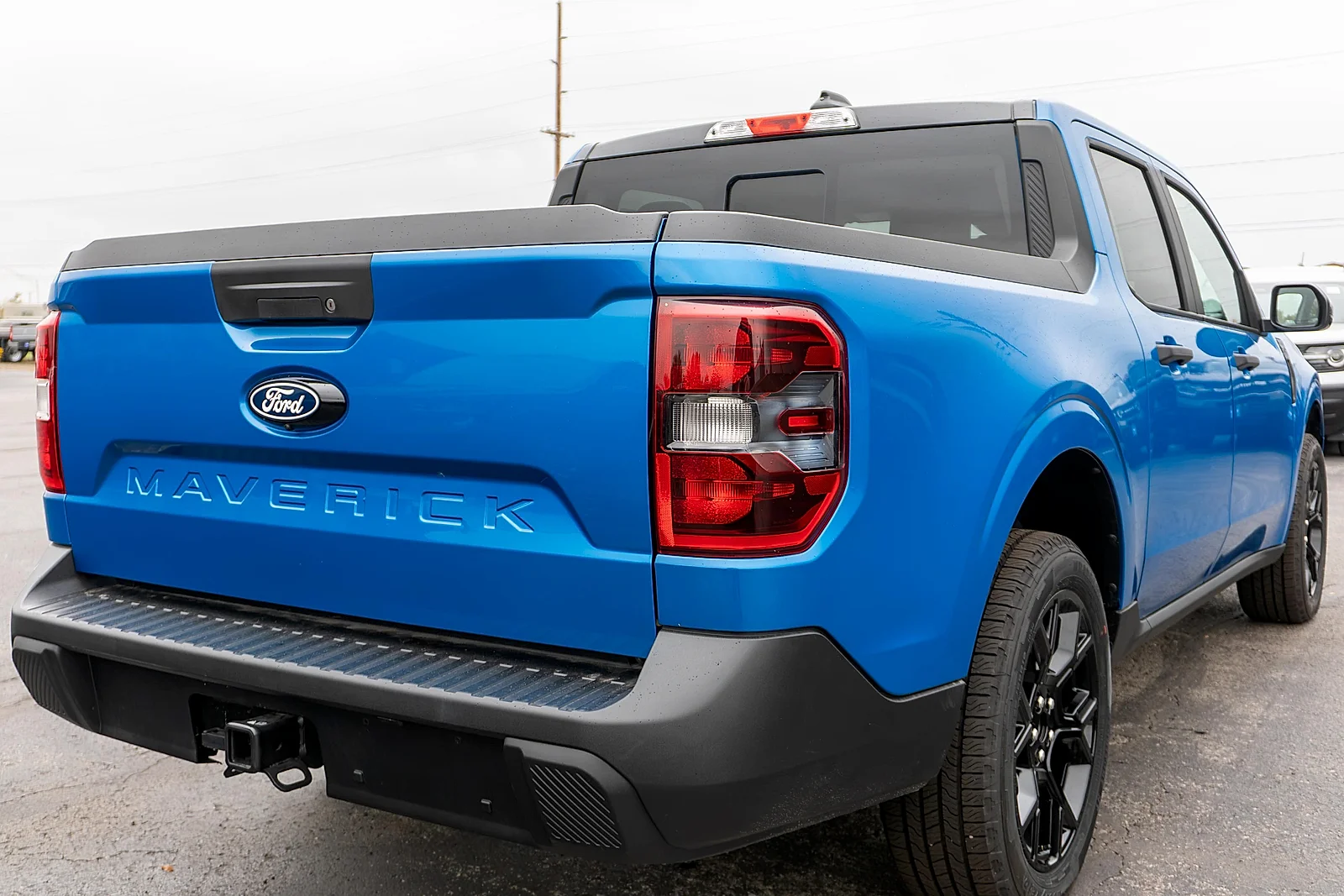 New 2026 Velocity Blue Ford XLT image 5