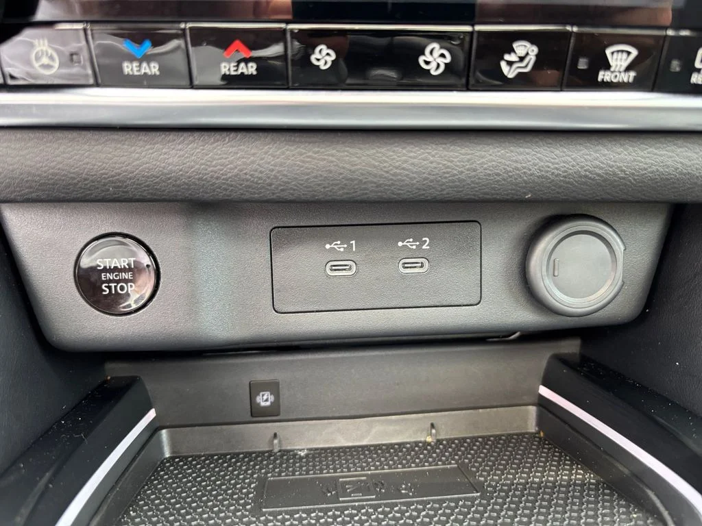 Used 2019 Silver Lexus 350 image 39
