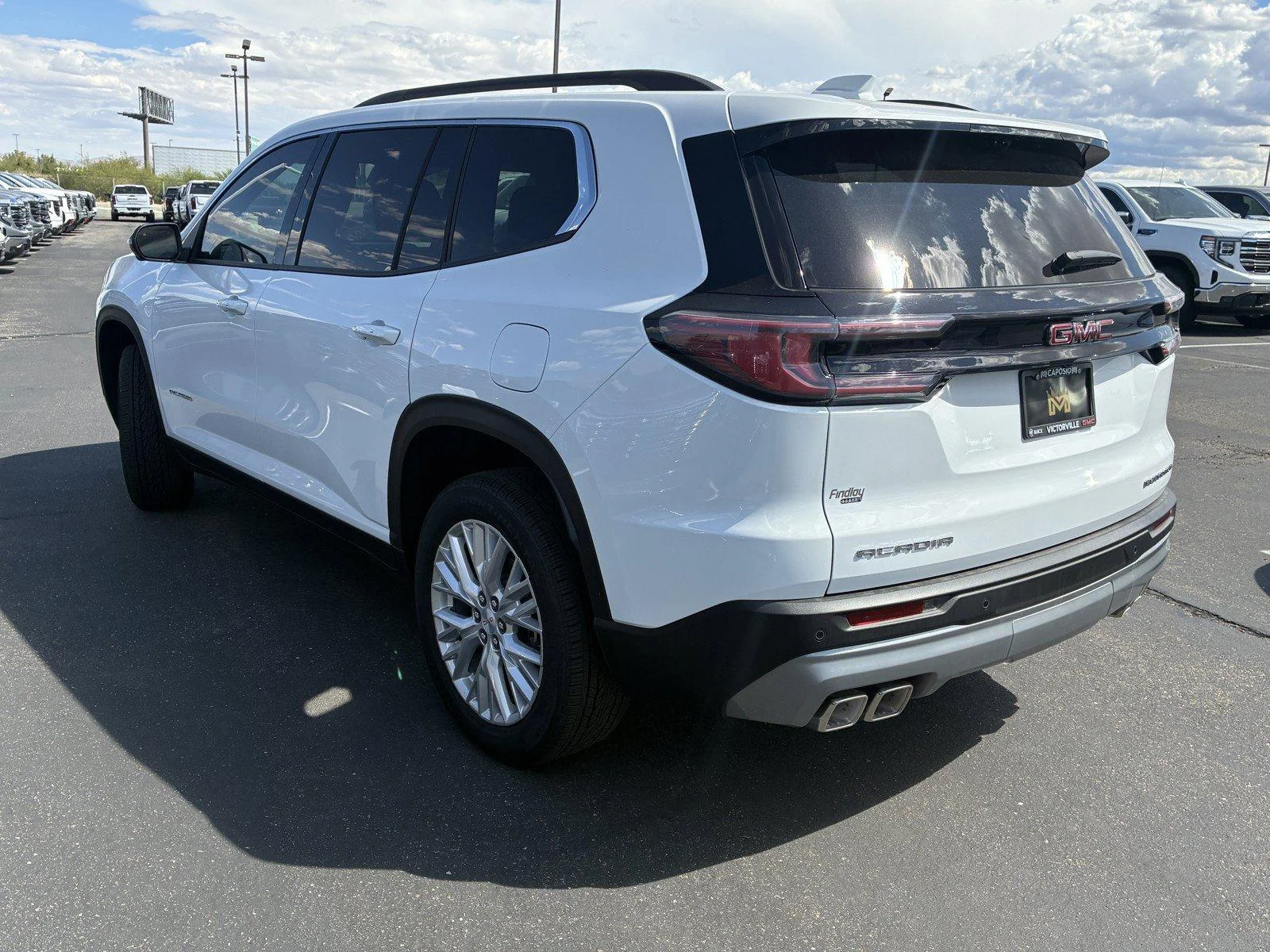 New 2026 Summit White GMC Elevation image 4