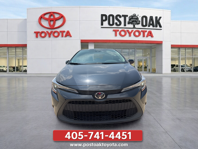 Used 2024 Red Toyota XLE image 5