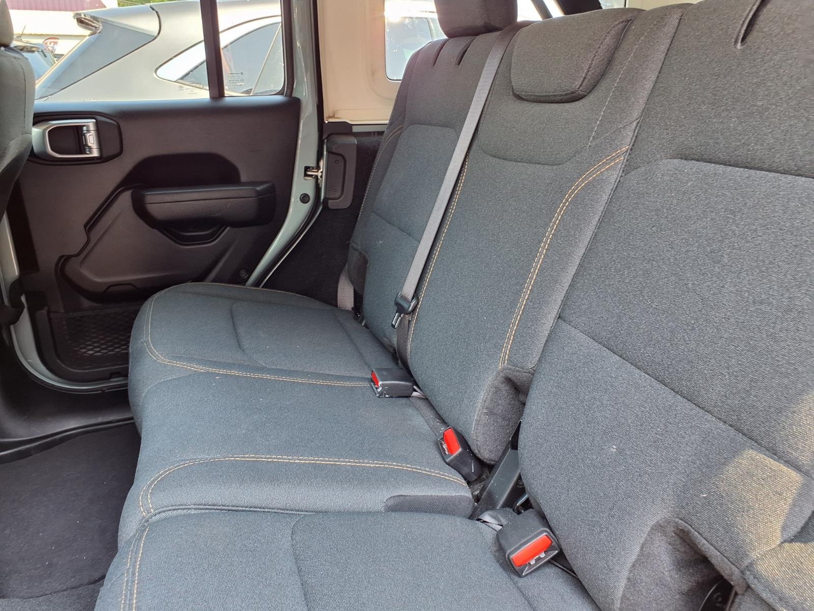 Used 2024 Earl Clear Coat Jeep Sport image 5