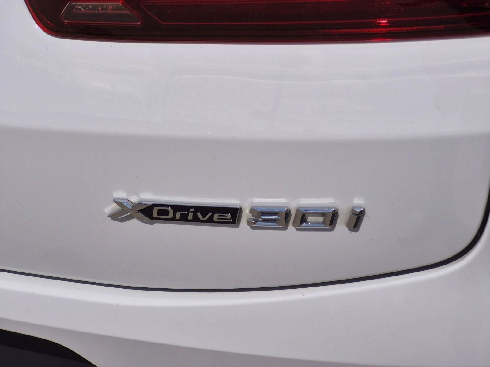 Certified Used 2024 Alpine White BMW xDrive30i image 10