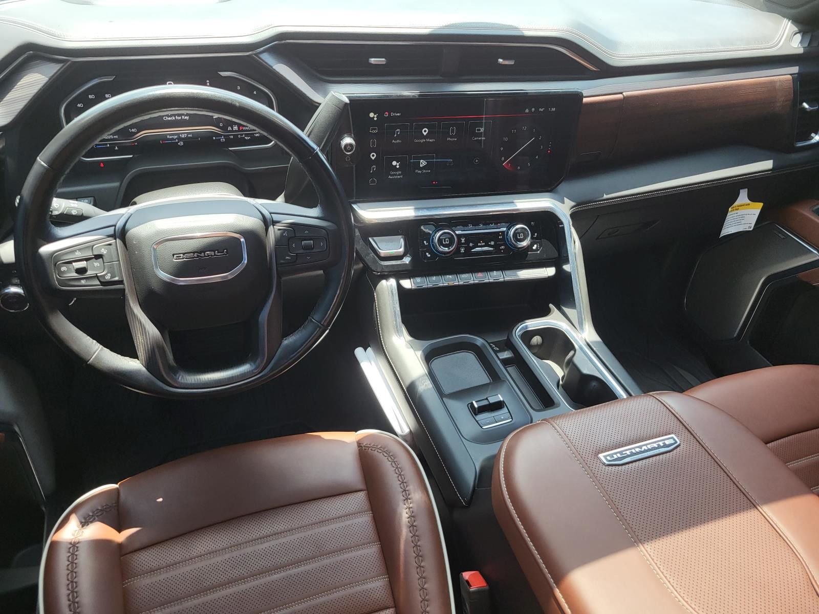 2024 GMC Sierra 3500HD Denali Ultimate - Photo 16