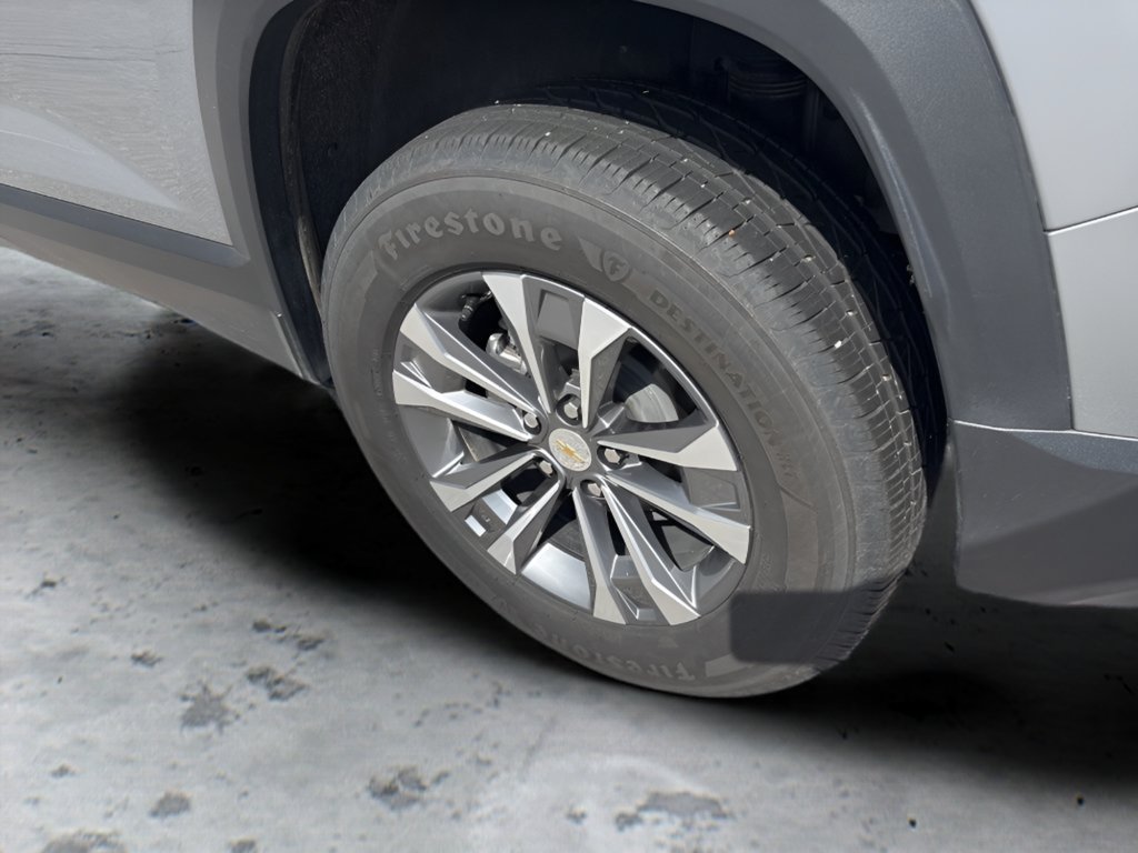 2026 Chevrolet Equinox LT - Photo 11