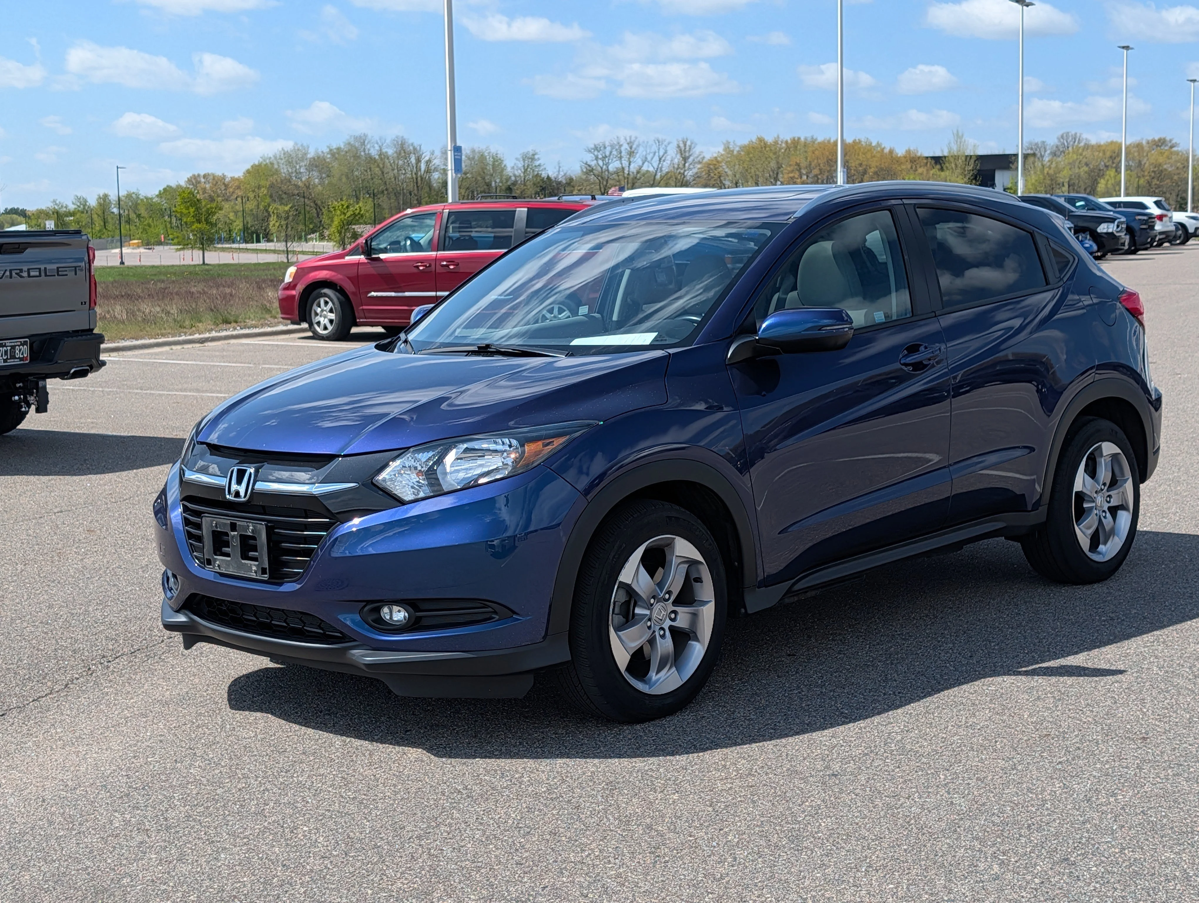 Used 2017 Honda HR-V EX-L with VIN 3CZRU6H76HM734077 for sale in Waite Park, Minnesota