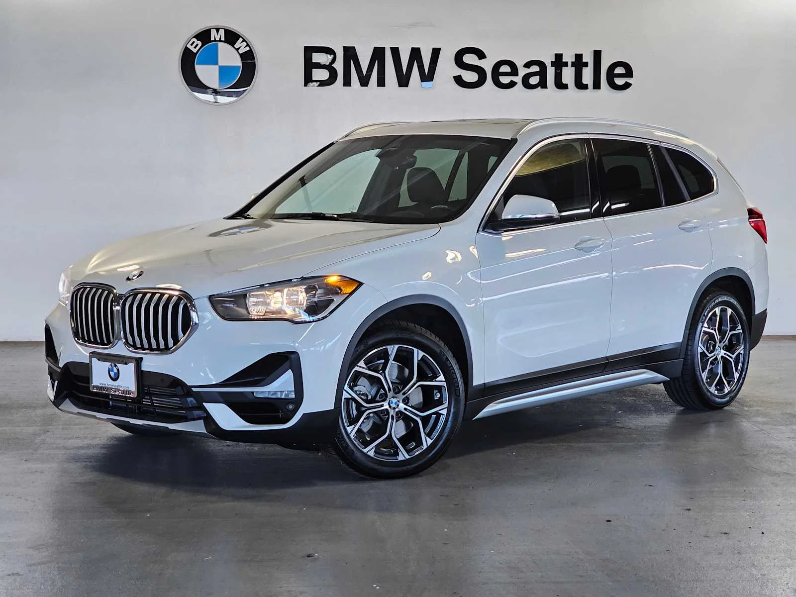 2020 BMW X1 28i
