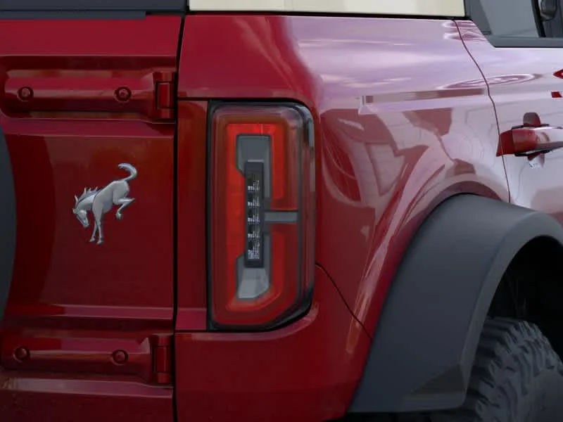 New 2026 Ruby Red Metallic Tinted Clearcoat Ford Outer Banks image 23
