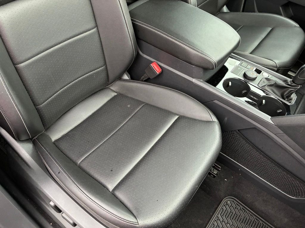Used 2023 Black Volkswagen 3.6L V6 SEL R-Line image 48