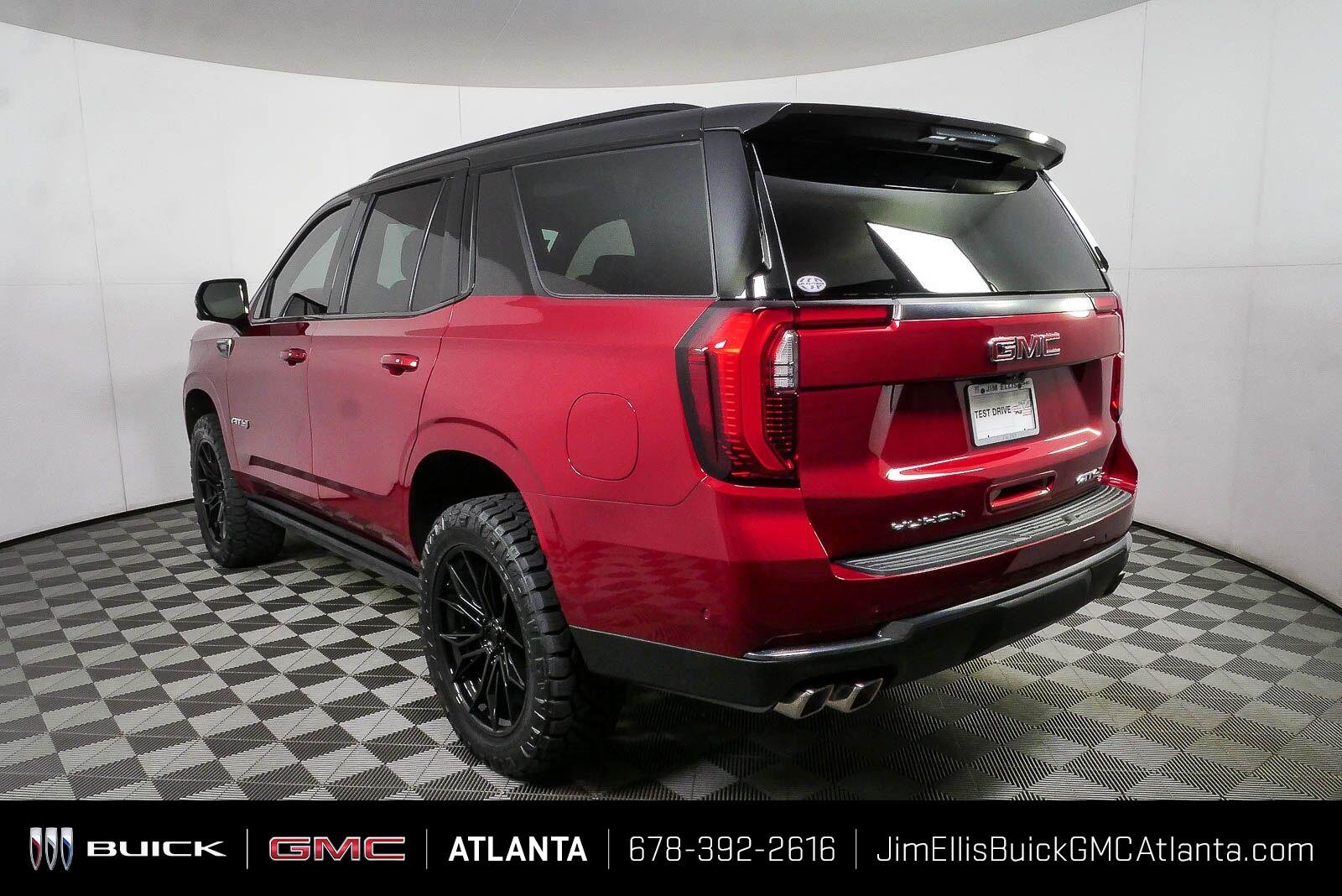 2026 GMC Yukon AT4 - Photo 30