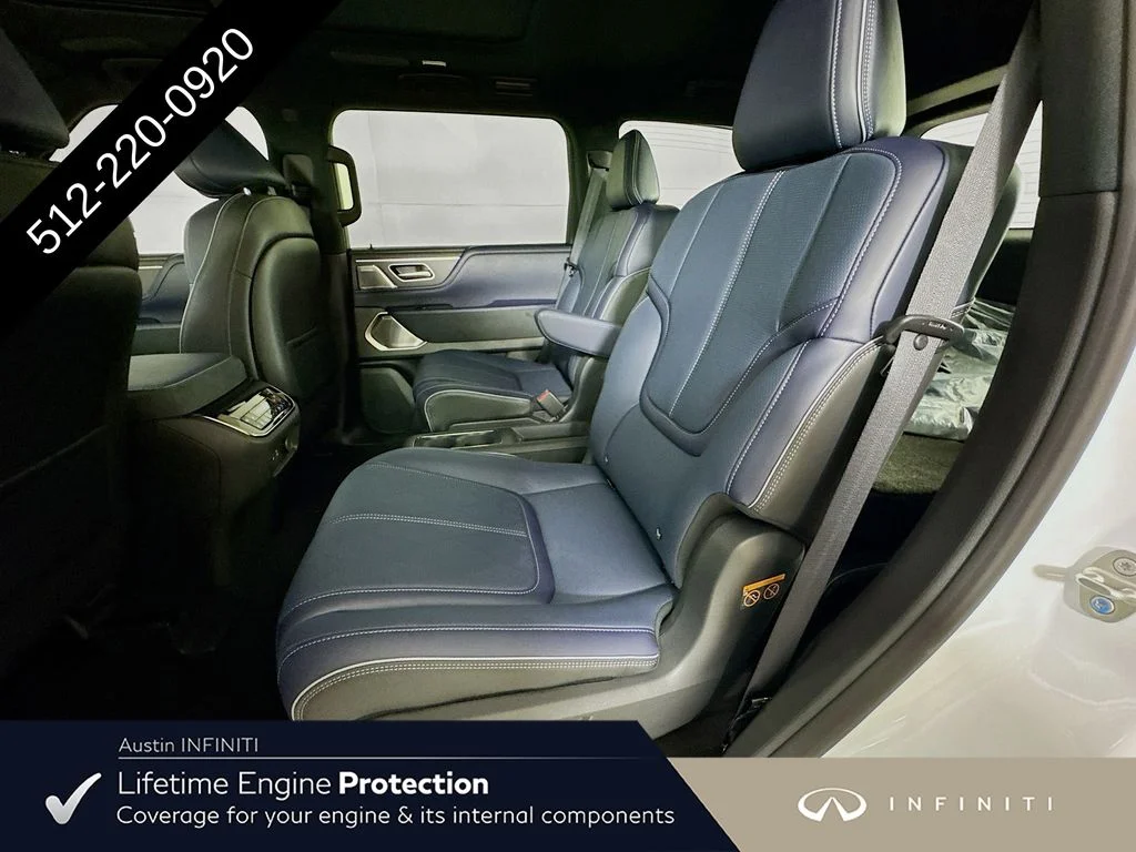 New 2027 White INFINITI SPORT image 32