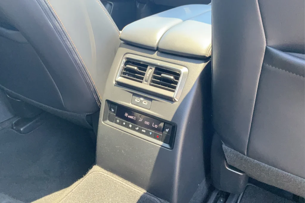2024 Mazda CX-90 Premium Plus Package - Photo 22