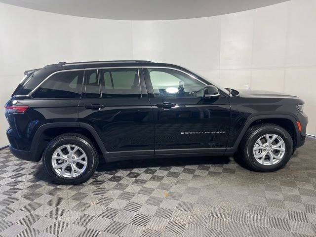 Certified Used 2023 Black Jeep Limited image 10