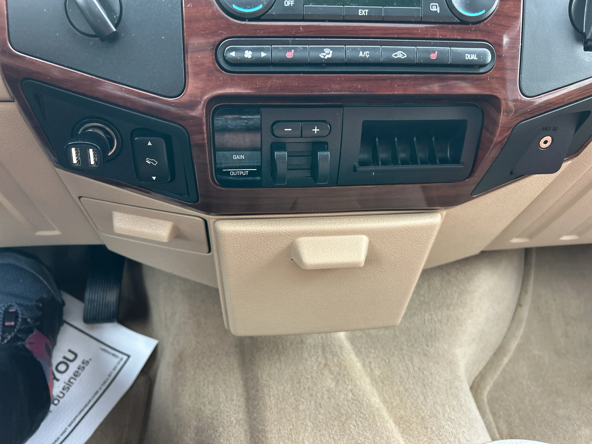 Used 2008 Dark Blue Pearl Clearcoat Metallic Ford King Ranch image 18
