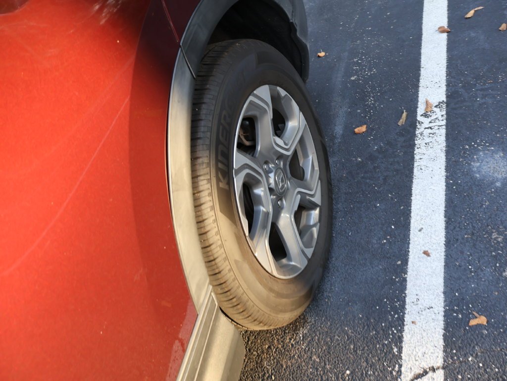 Used 2018  Honda EX image 12