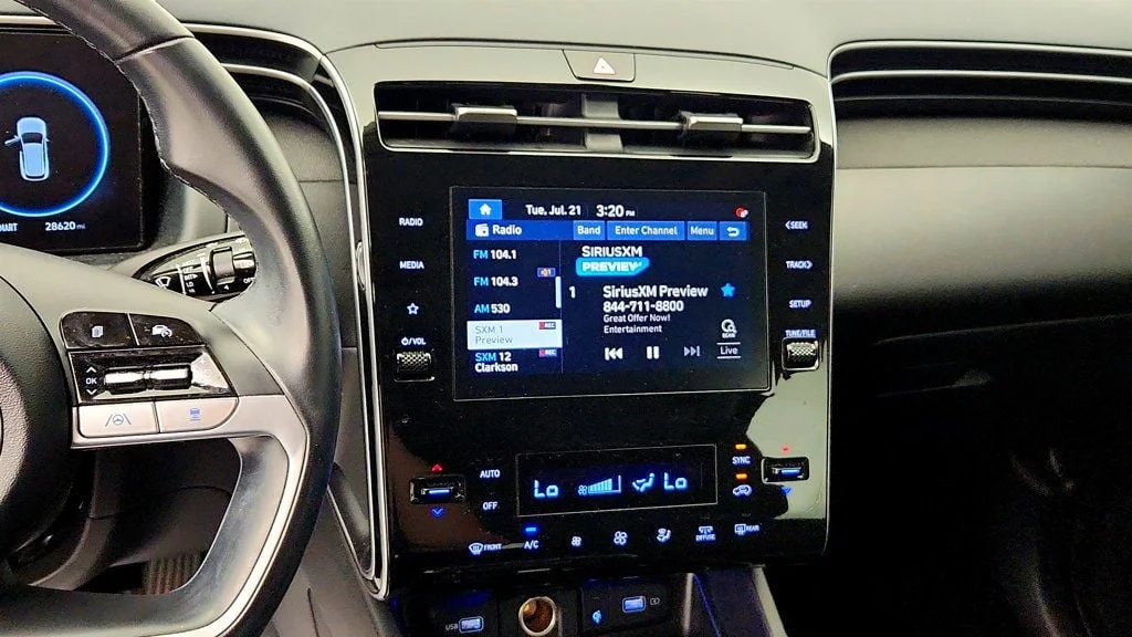Used 2023 Amazon Gray Hyundai SEL AWD w/ Convenience Package image 17