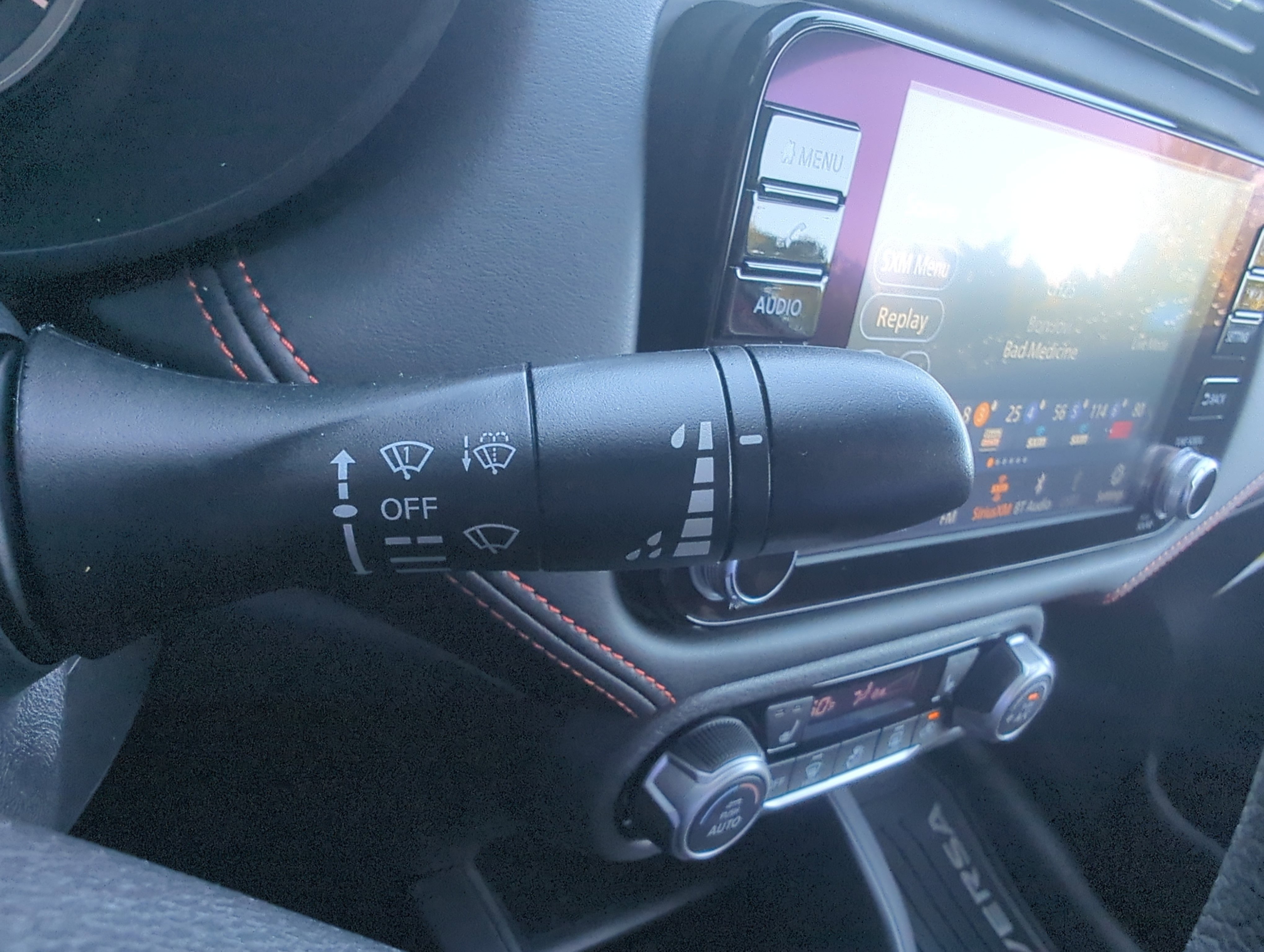 2025 Nissan Versa Sedan SR - Photo 24