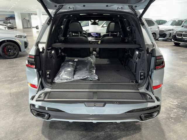 New 2027 Brooklyn Grey Metallic BMW xDrive40i image 12