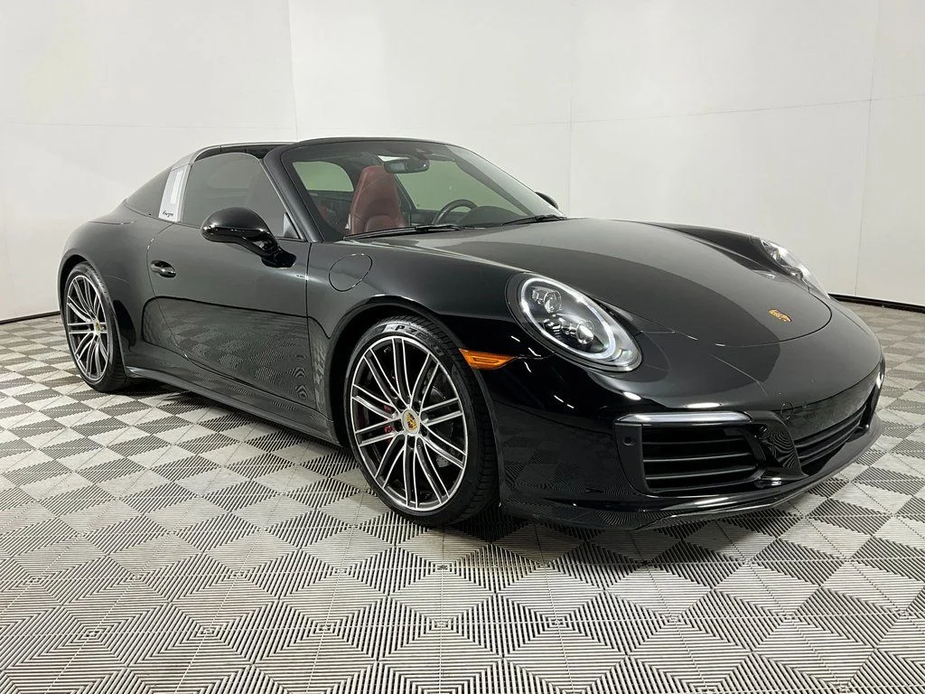 Used 2019 Black Porsche Targa 4 image 6