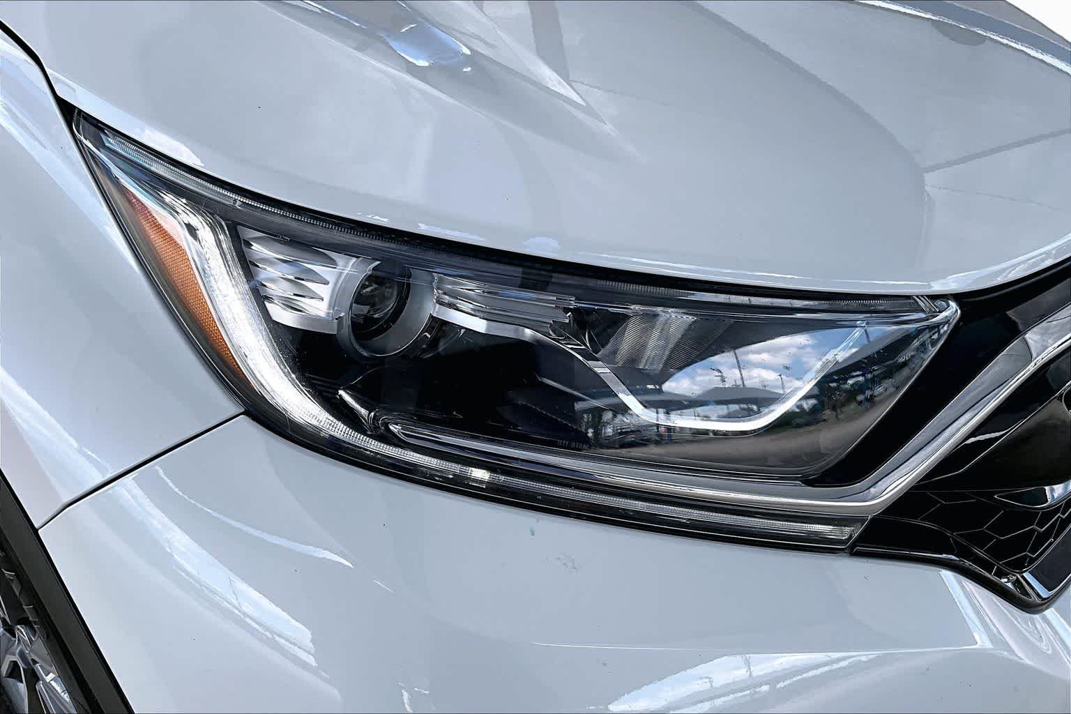 Used 2022 Platinum White Pearl Honda EX image 28
