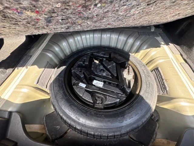 Used 2022 Gray Chevrolet LS image 36