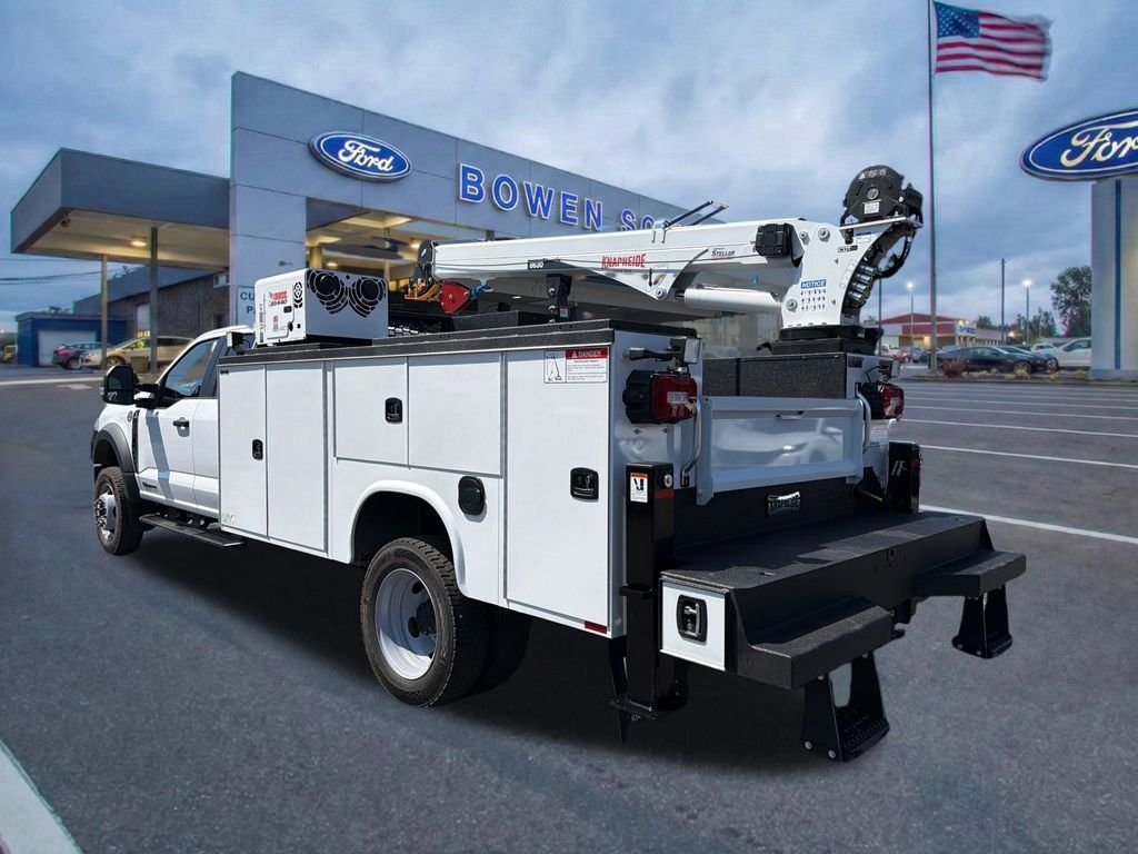 New 2026 Oxford White Ford Mechanics Body image 3
