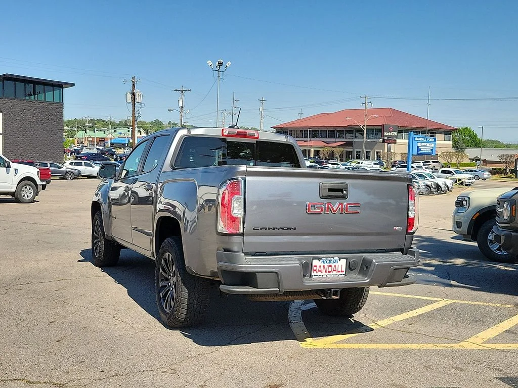 Used 2022 Satin Steel Metallic GMC Elevation image 4