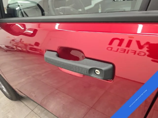 New 2026 Ruby Red Metallic Tinted Clearcoat Ford XLT image 22