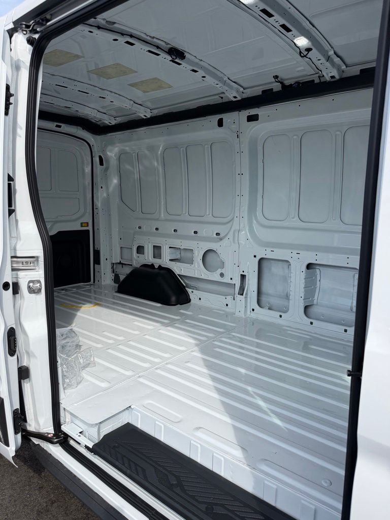 New 2026 White Ford Base image 20