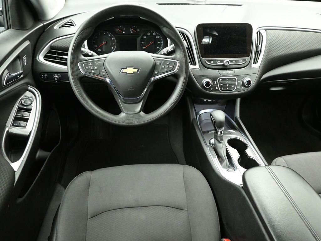2024 Chevrolet Malibu 1LT - Photo 10