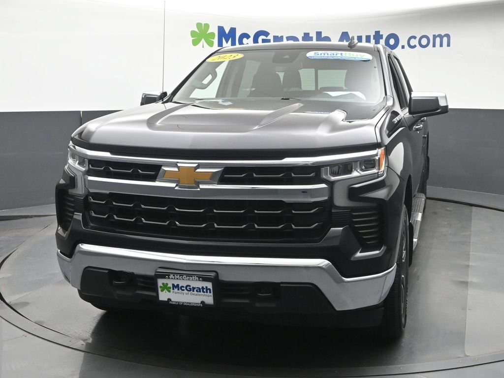 Used 2023 Gray Chevrolet LT image 21