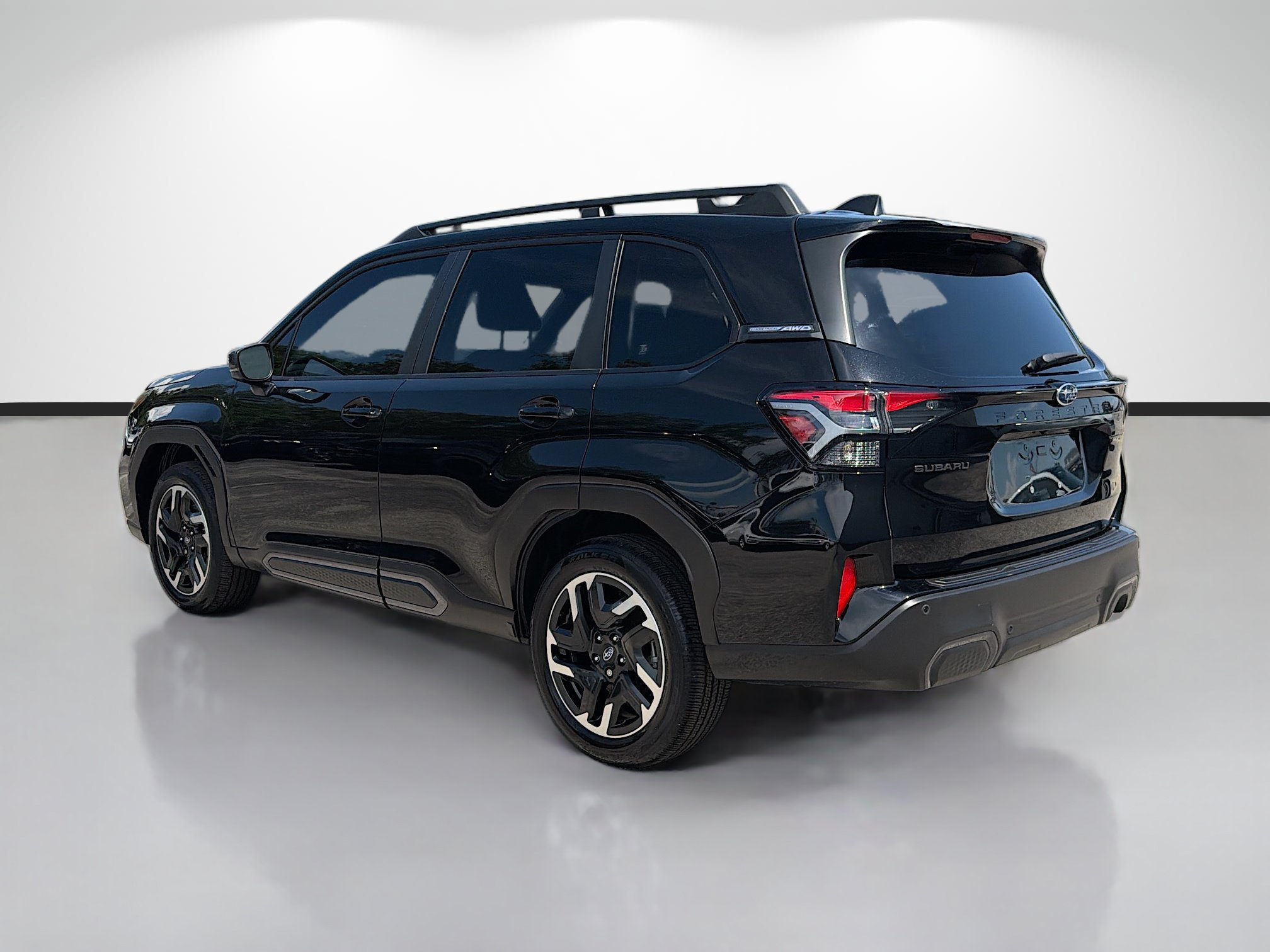 Certified Used 2025 Crystal Black Silica Subaru Limited image 5