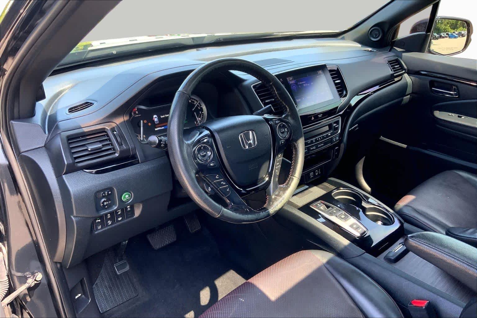 Certified Used 2023 Crystal Black Pearl Honda Black Edition image 18