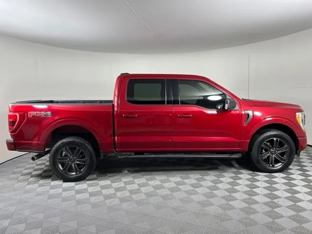 Used 2021 Red Ford XLT image 8