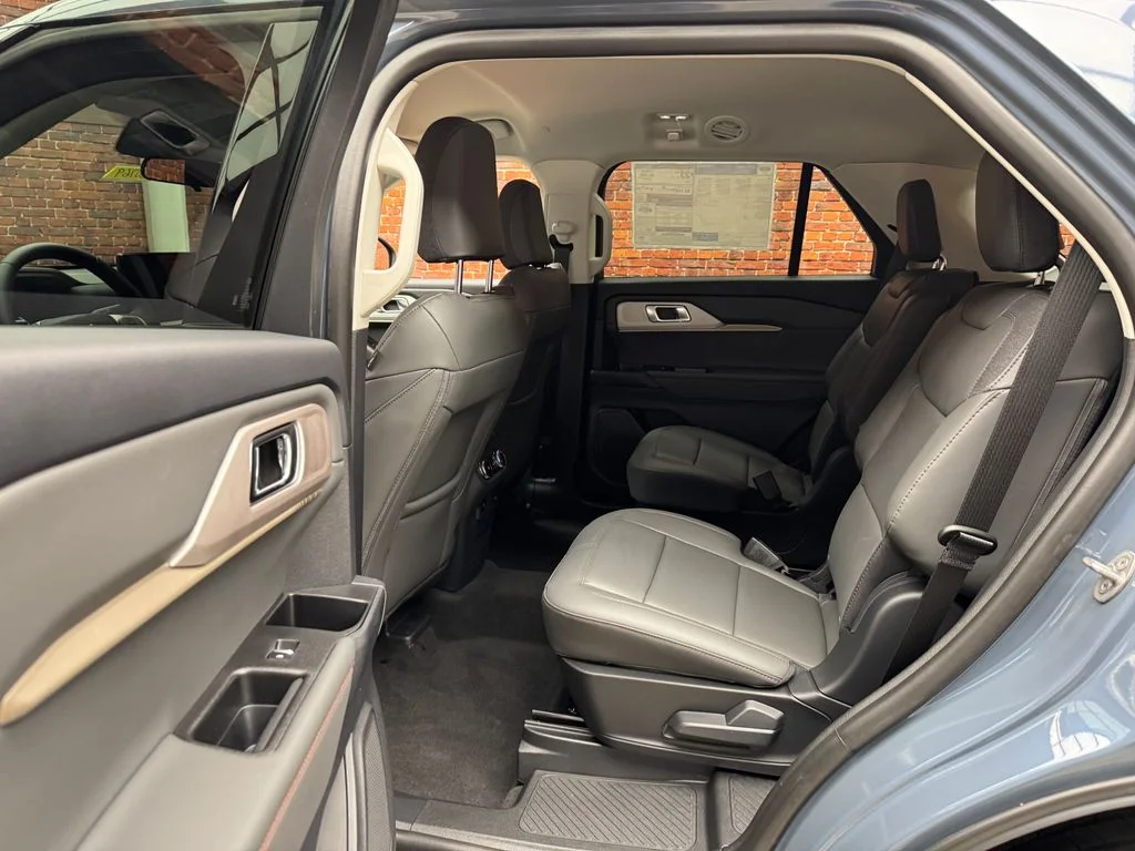 2026 Ford Explorer Active - Photo 23