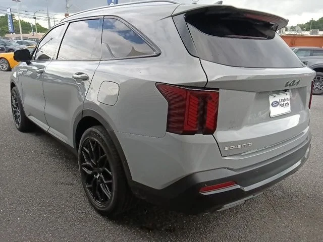 Used 2024 Gray Kia SX image 5
