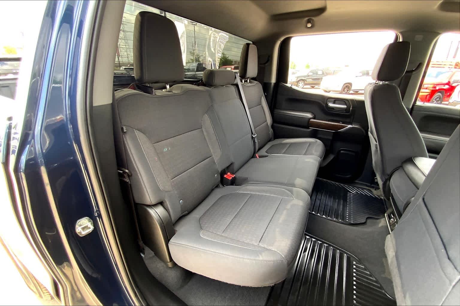 Used 2019 Pacific Blue Metallic GMC SLE image 20