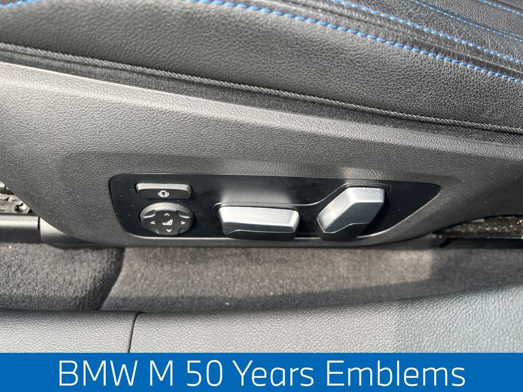 Used 2023 White BMW M50 image 11
