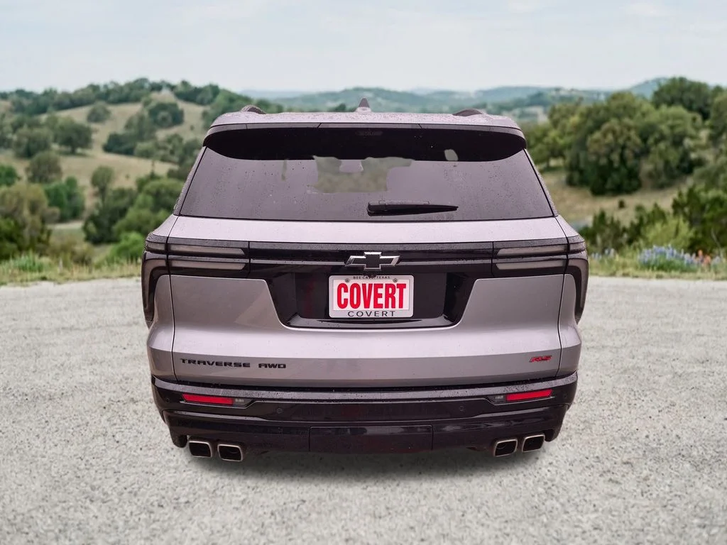 Used 2024 Gray Chevrolet RS image 9