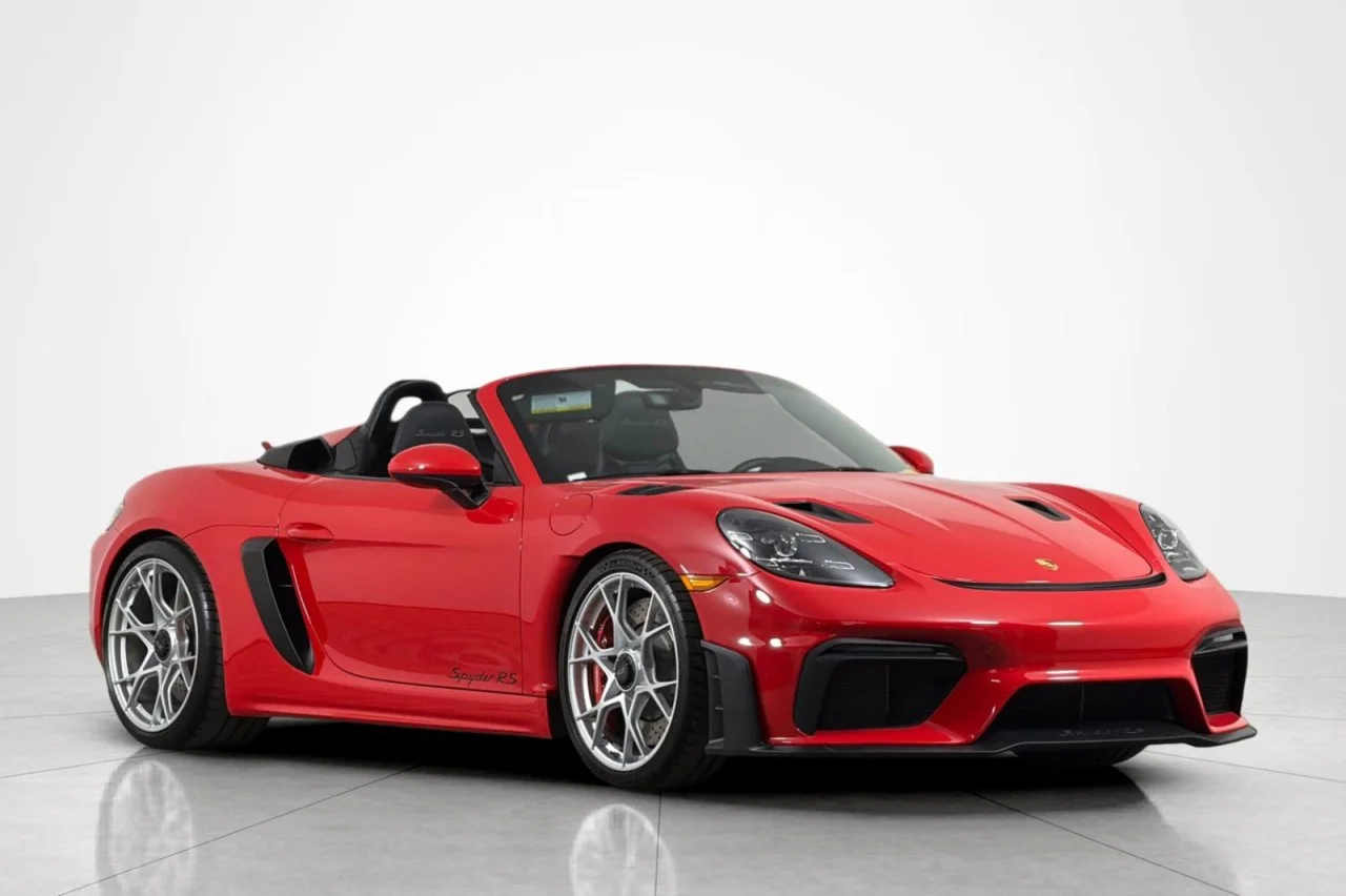 Used 2025 Guards Red Porsche RS image 7