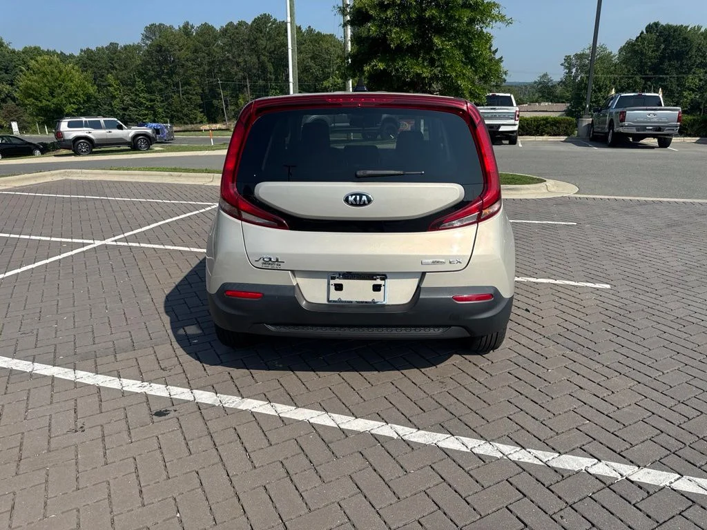 Used 2020 Gold Kia EX image 6