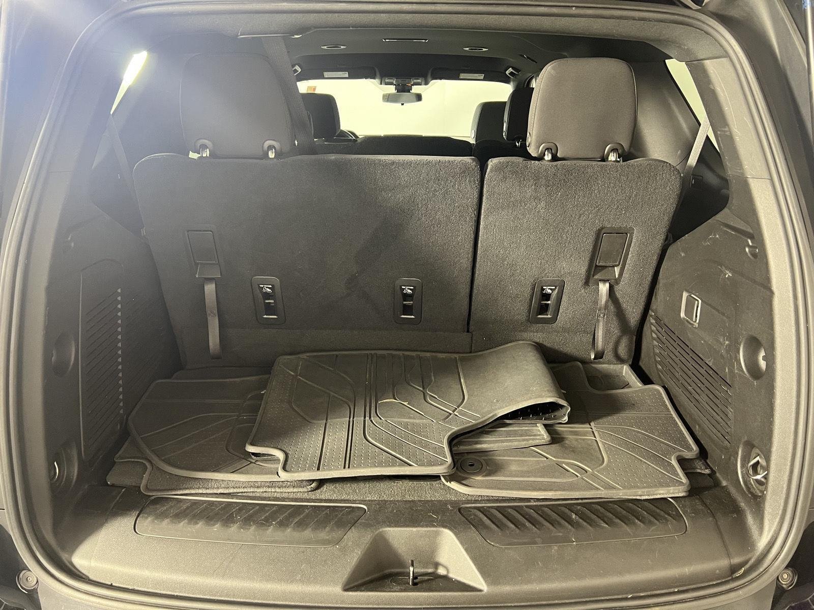 Used 2021 Black Chevrolet LS image 23