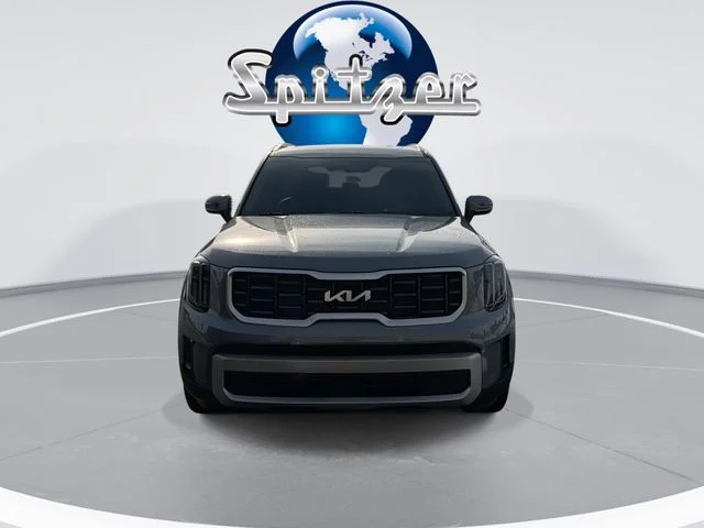 Used 2024 Silver Kia S image 4