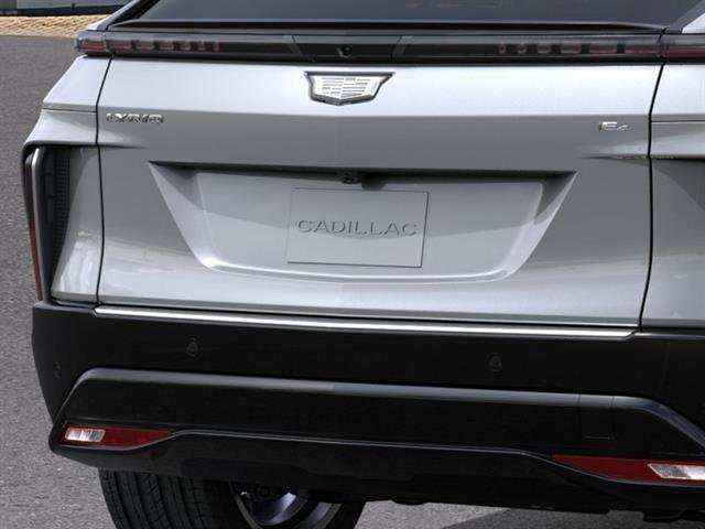 New 2027 Argent Silver Metallic Cadillac Signature Luxury image 14