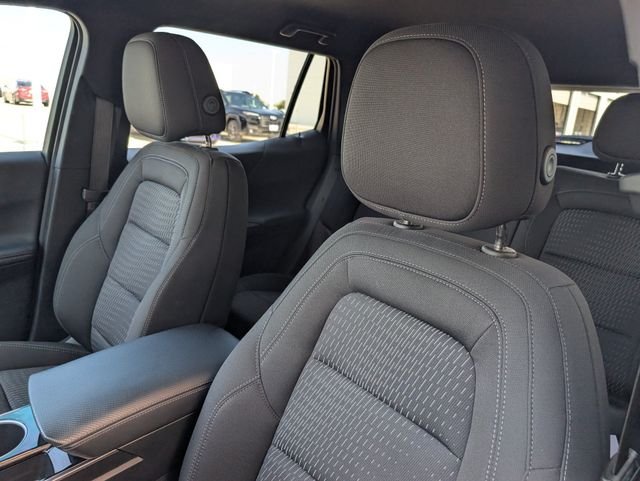 Used 2025 Green Chevrolet LT image 10