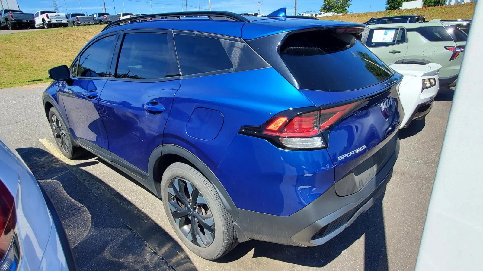 Used 2024 Sapphire Blue Kia X-Line image 8