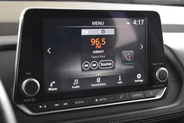 Used 2023 Gray Nissan SV image 26